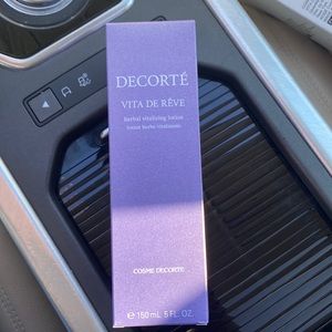 Decorté Vita De Rêve Herbal Vitalizing Lotion